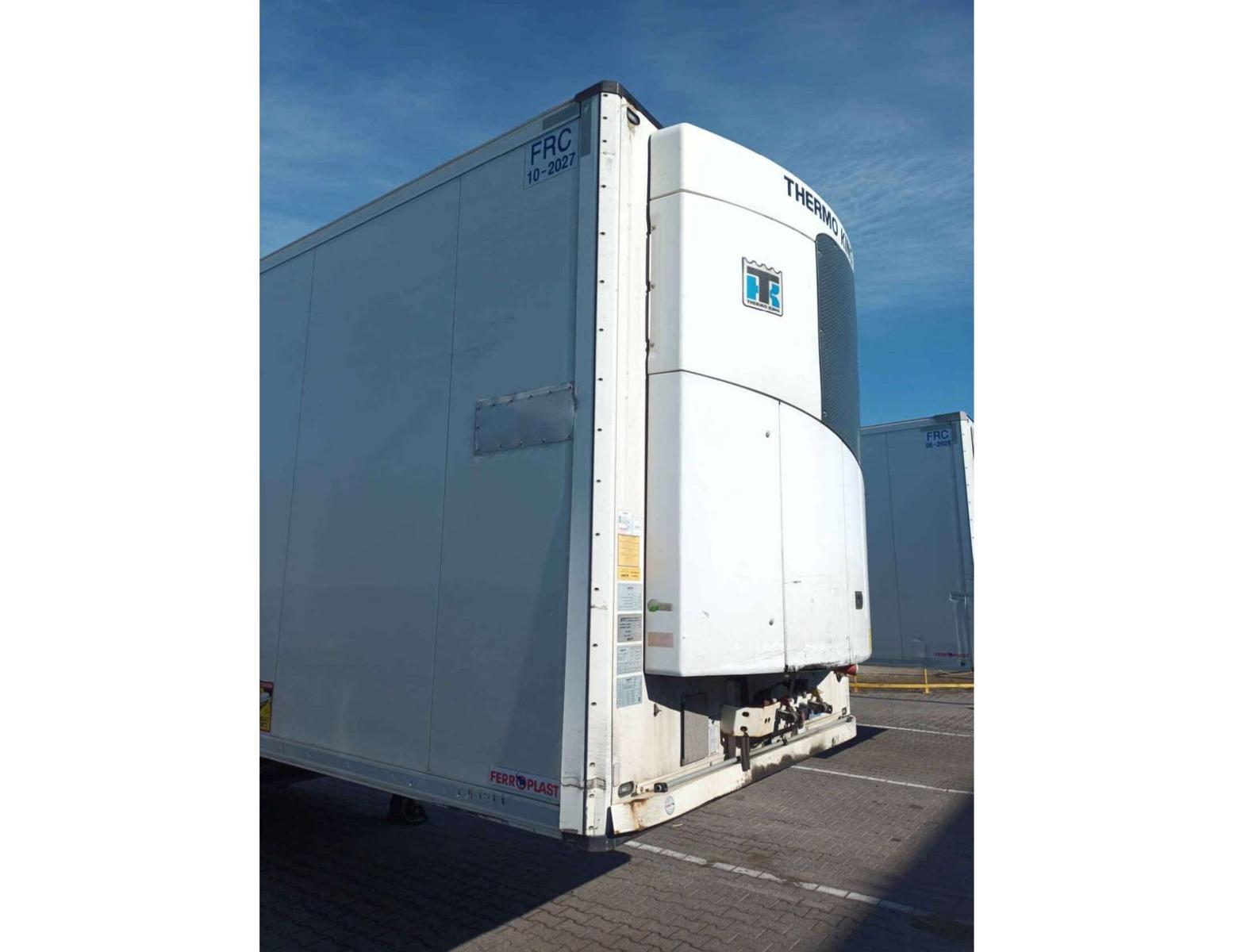 Schmitz Cargobull SKO FP 60 ThermoKing SLXi 300