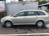 Toyota Auto Toyota Avensis - Toyota Avensis in Erfurt