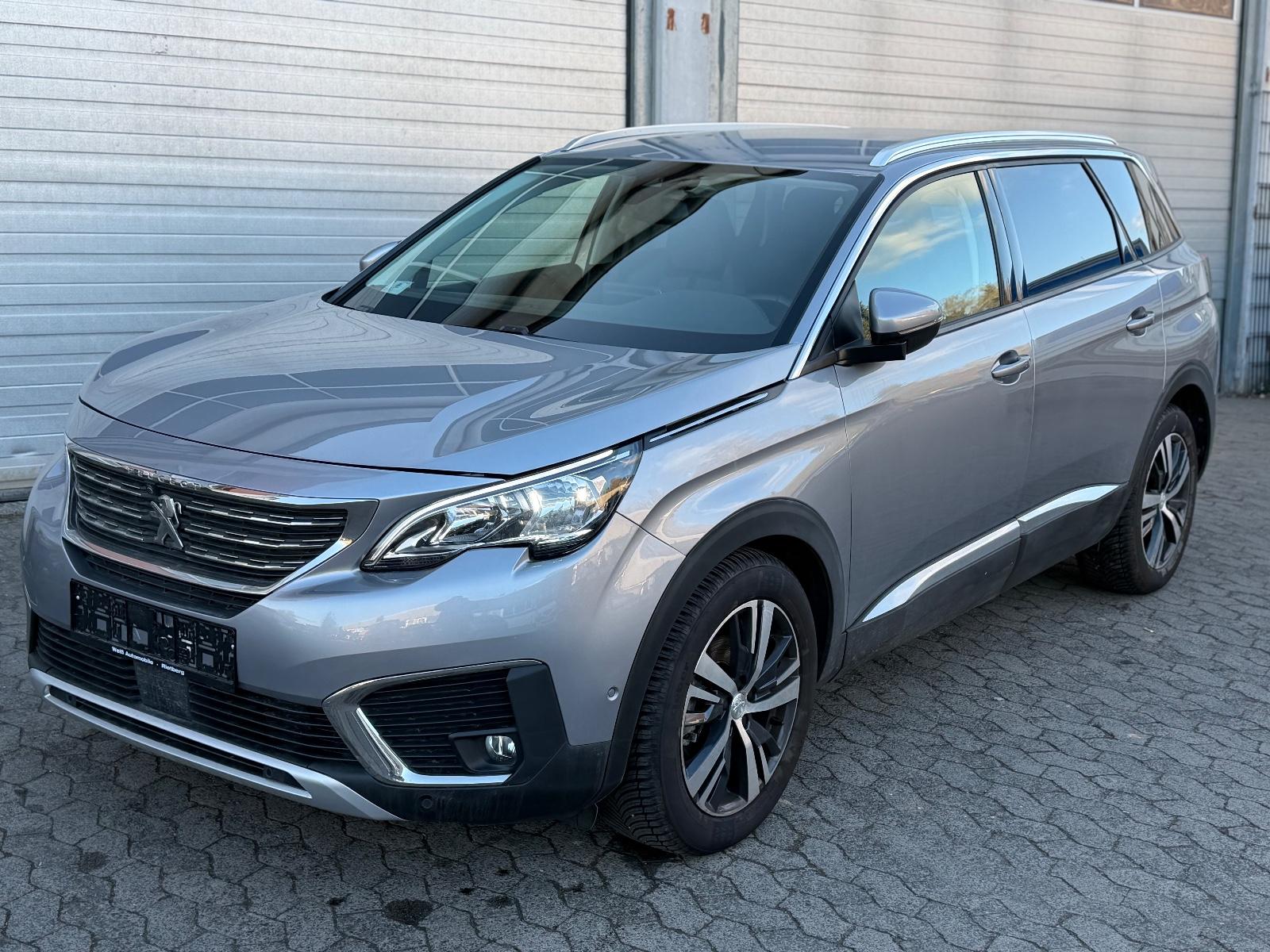 Peugeot 5008 Allure/ 360* Kamera/ 7 Sitzer