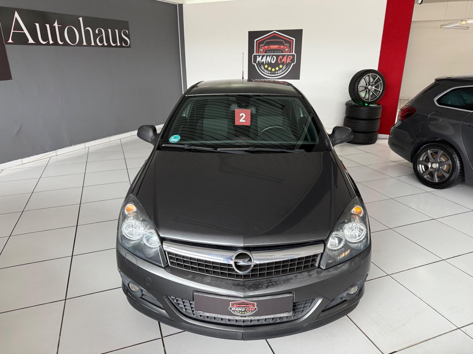 Opel Astra H GTC Sport