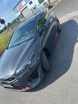 Kia pro_cee'd / ProCeed 1.6 T-GDI DCT GT GT - Kia pro cee'd / ProCeed: Privatanbieter