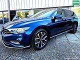 Volkswagen VOLKSWAGEN Passat Variant 2.0 TDI SCR 150 CV DSG - VW Passat mit Halbautomatikschaltung