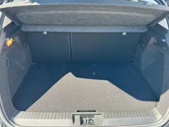 Fahrzeugabbildung Captur II Techno 1.6 E-TECH Plug-in Hybrid 160 E