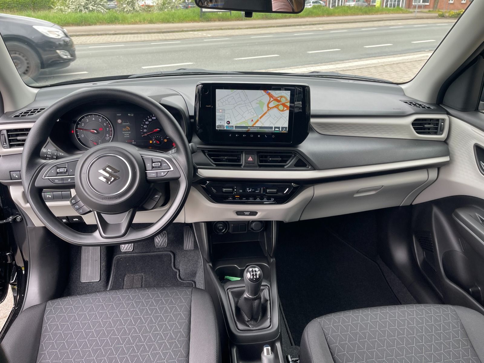 Fahrzeugabbildung Suzuki Swift 1.2 Dualjet Hybrid Club CarPlay/DAB/LED