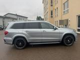 Mercedes-Benz GL 500 4MATIC - fast Vollausstattung - silberne Mercedes-Benz GL-Klasse
