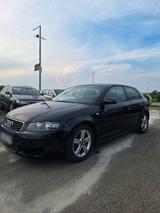 Audi A3 8P 2003 2.0FSI TUV BIS 12/2026 - Audi A3 aus 2003: 2.0