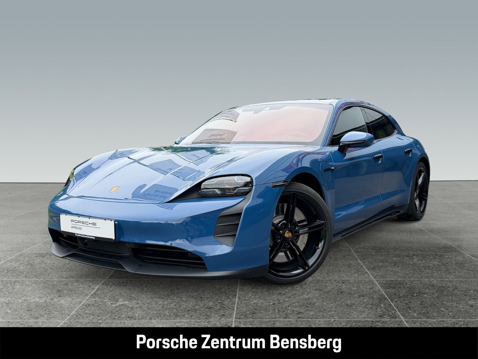 PORSCHE Taycan GTS Sport Turismo
