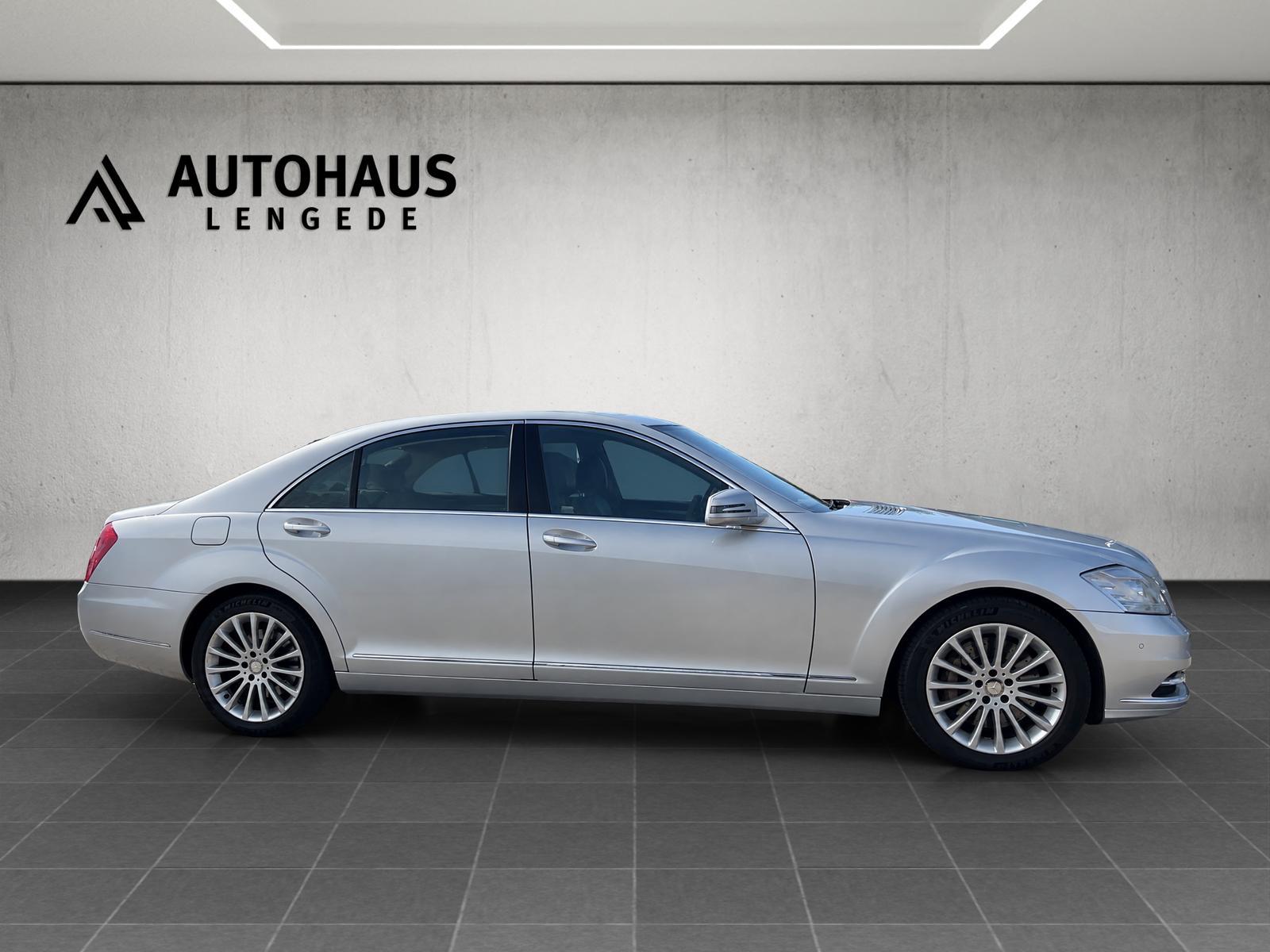 MERCEDES-BENZ S 500 L 4MATIC V8 4.7 435ch - CUIR - DISTRONIC PLUS - CAMÉRA DE RECUL - SIÈGES VENTILÉS - TOIT OUVRANT