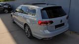 Volkswagen Passat Var 2.0TDI DSG  * R-Line * Pano/Virtual - Volkswagen: Standheizung