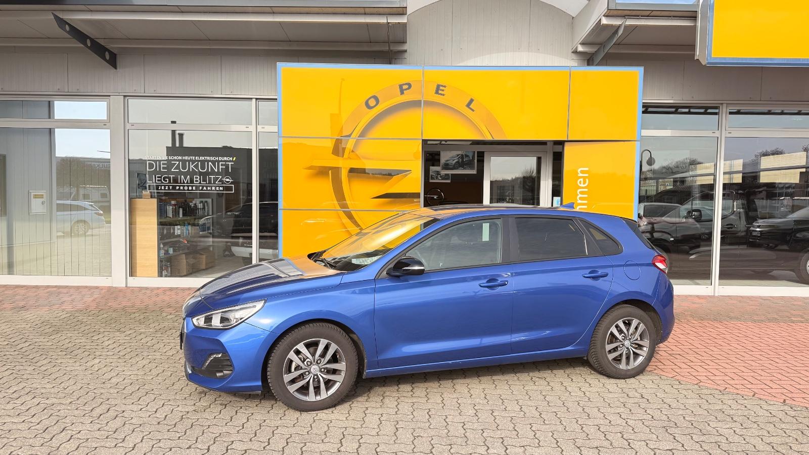 Hyundai i30 Passion KAMERA*DAB*PDC*SHZ*LHZ*ALLWETTER