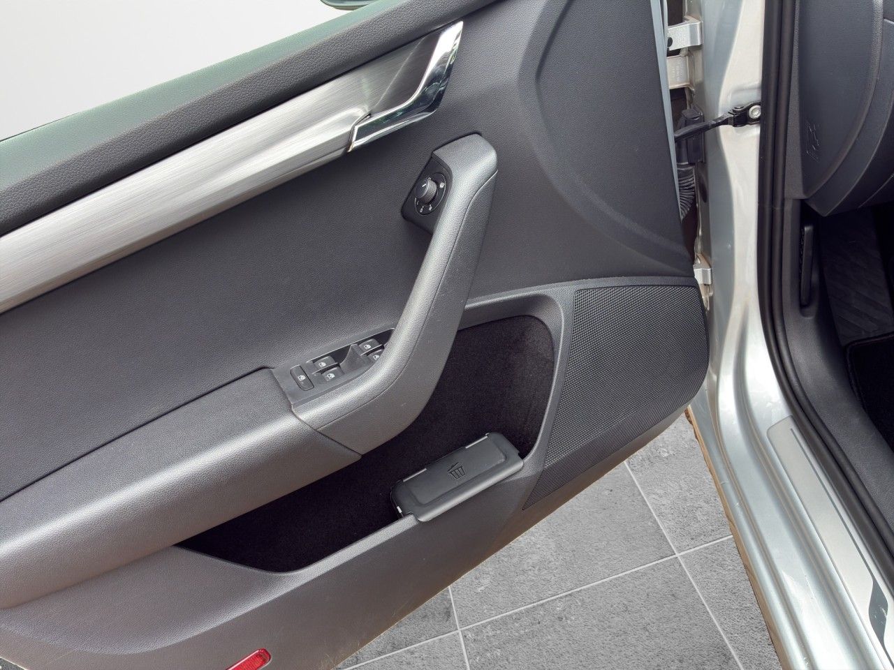 Skoda Octavia Kombi 2.0 TDI Soleil DSG+Navi+LED+KESSY foto 12