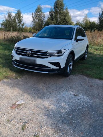 Volkswagen Tiguan 1.4 eHybrid, Eleganz, Unfallfrei, I...