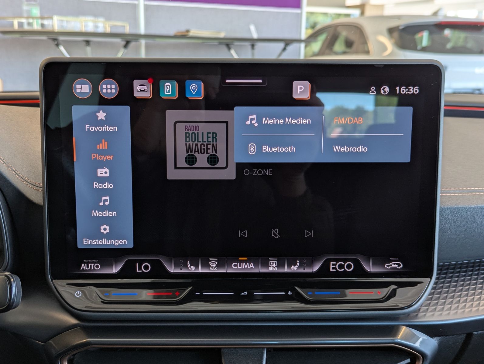 Fahrzeugabbildung CUPRA Leon 1.5 e-Hybrid Matrix Edge-Intelligent-Paket