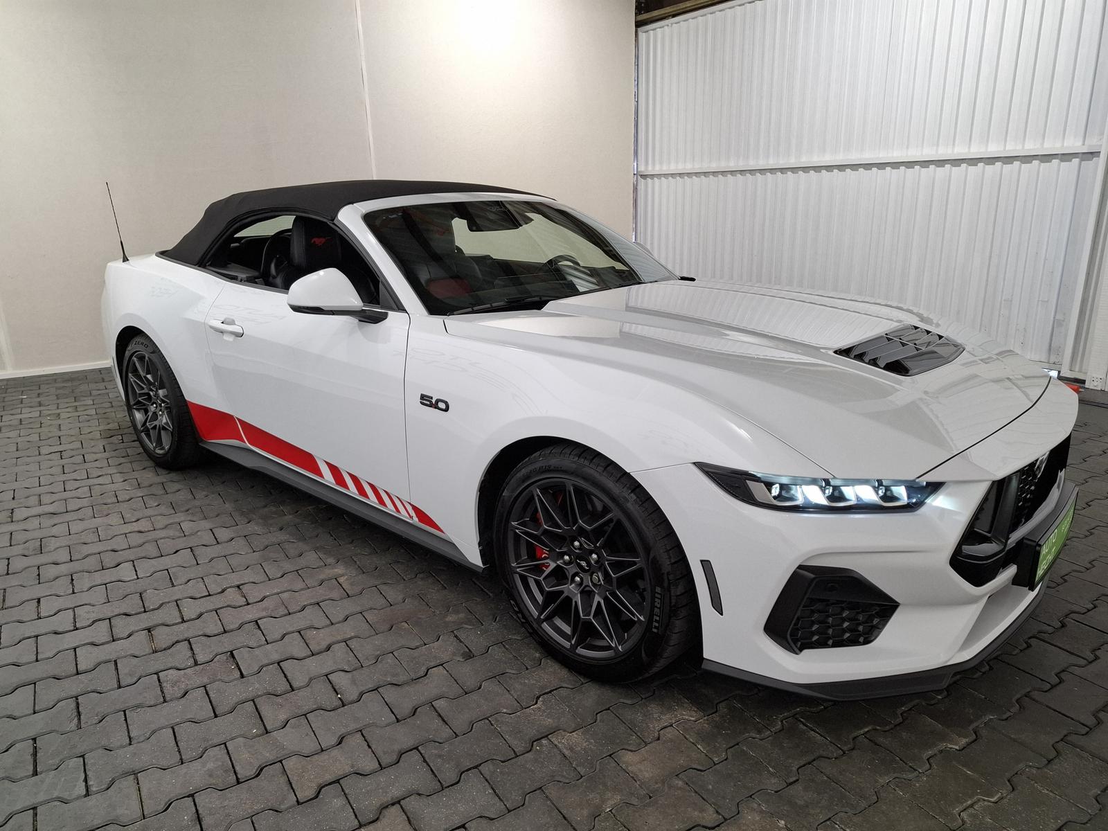 Ford Mustang GT Convertible V8 5,0, deutsch, 1. Hand 
