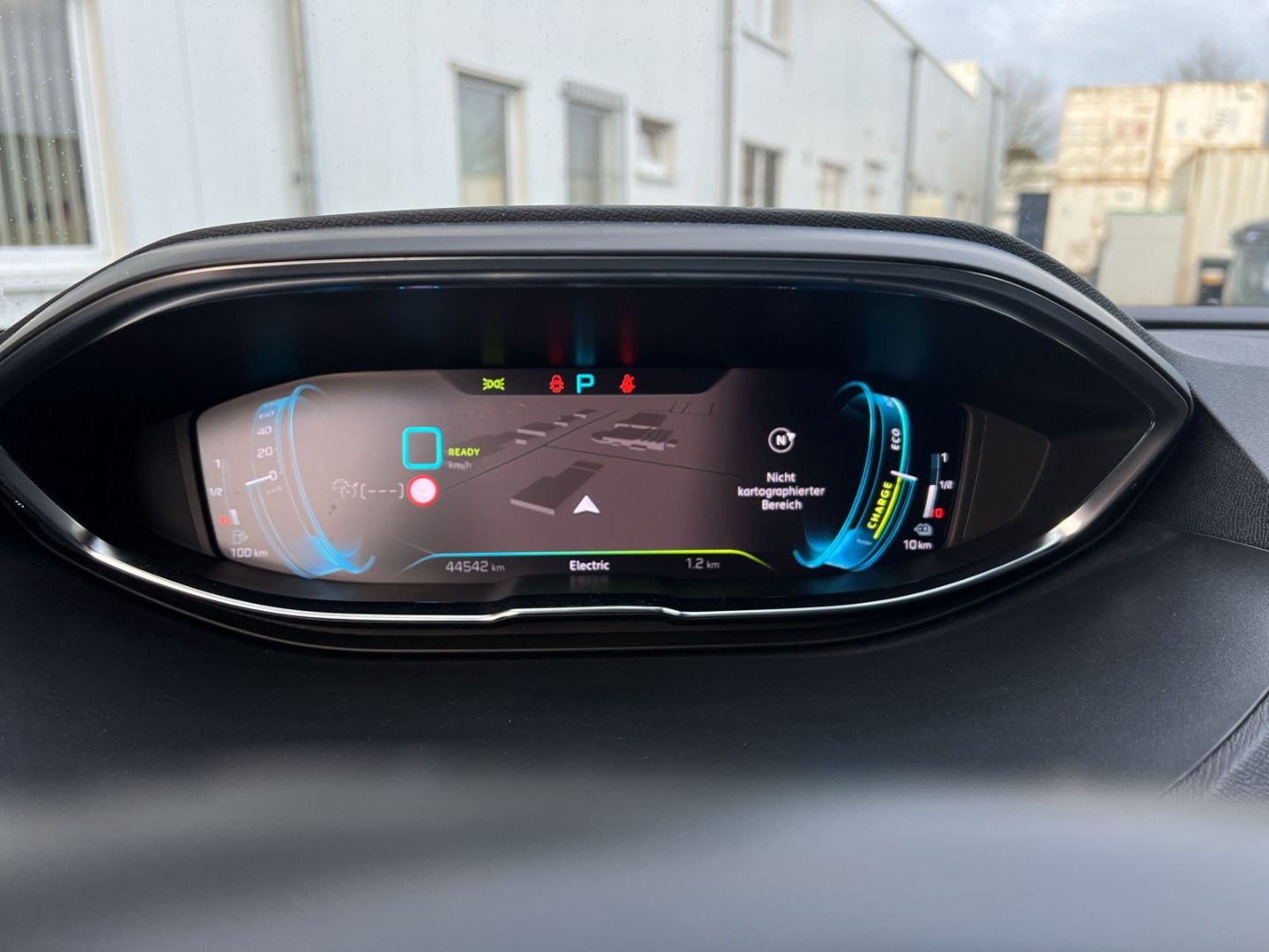 Fahrzeugabbildung Peugeot 3008 Hybrid 1.6 Plug-In EU6d Allure inkl. GT-Lin