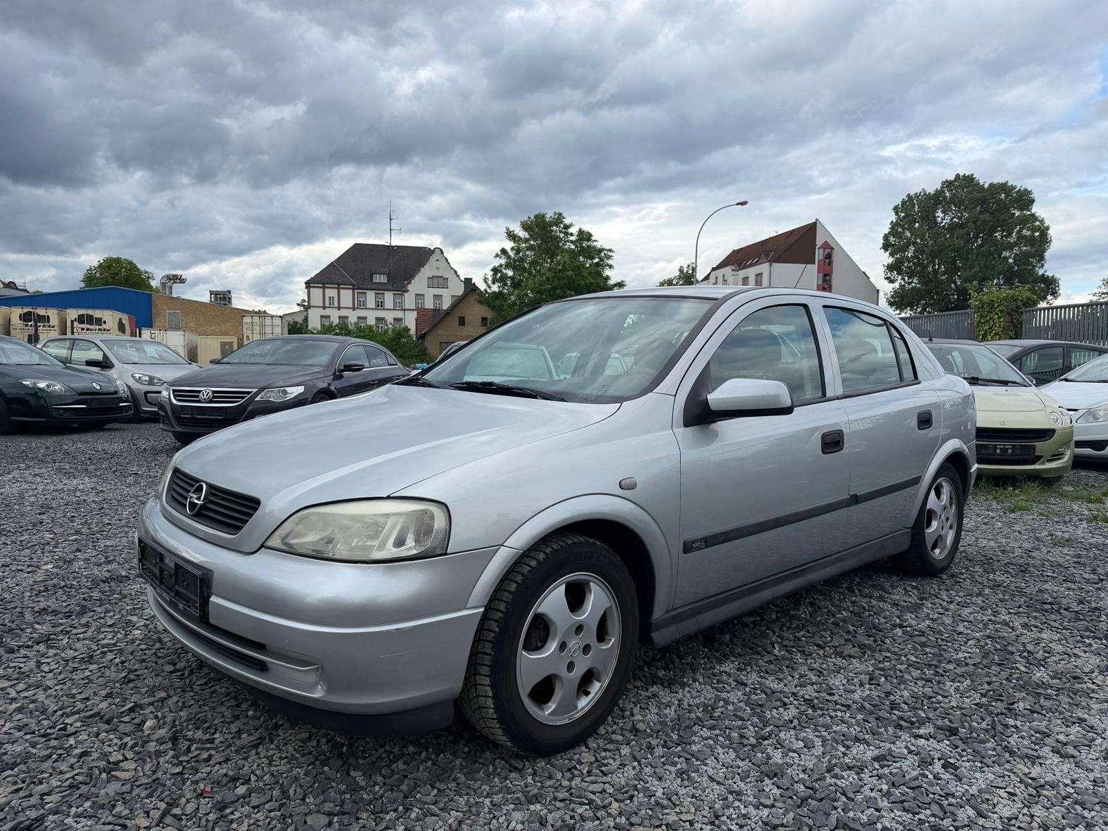 Opel Astra Astra 1.6 Comfort Edition 100