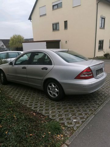 Mercedes-Benz Rep.bedürftig. fahrbereit