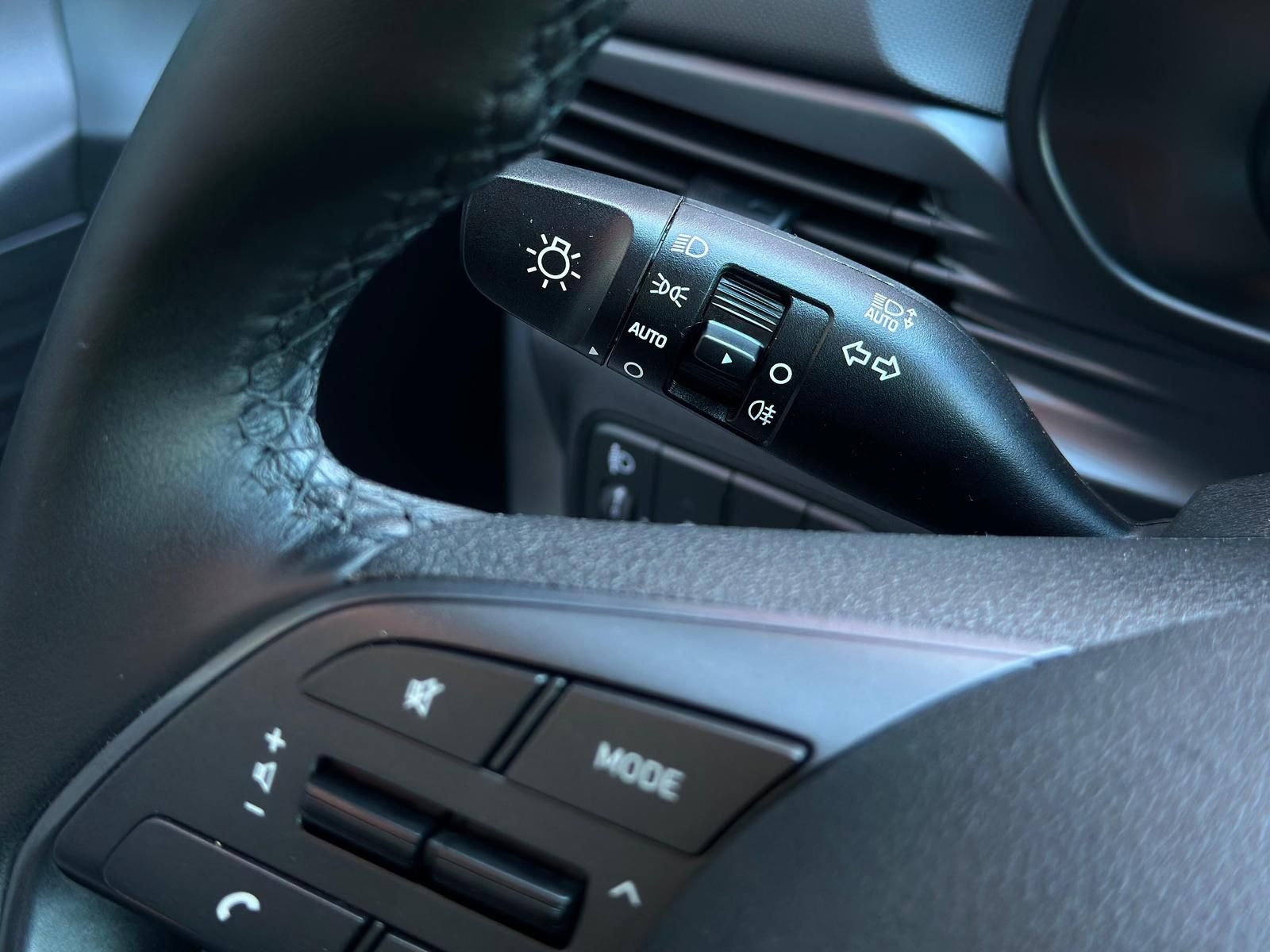 HYUNDAI i20 1.0-GDI SELECT AUTOMATIK#SHZ#LH#TEMP#BT#SPUR - Image 18