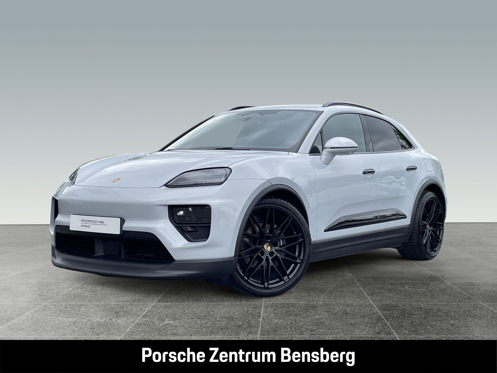 Porsche Macan 4 Electric