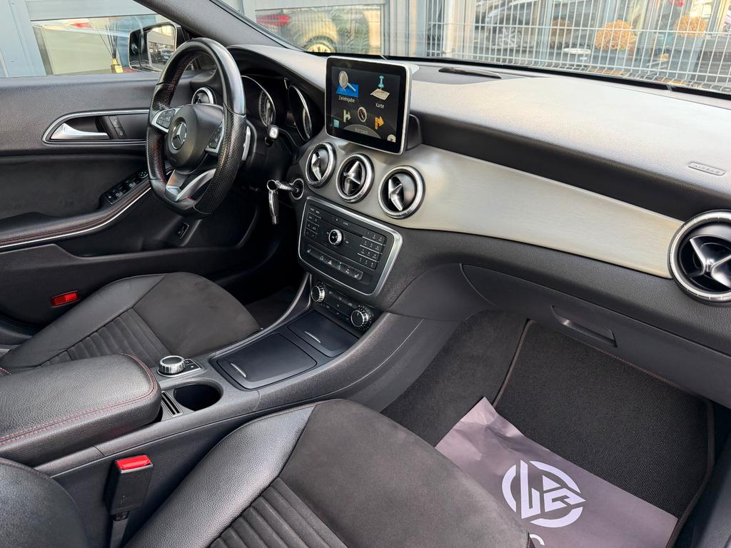 Mercedes-Benz CLA 220