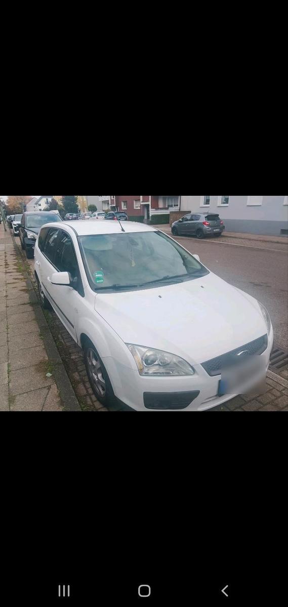 Ford Focus 2007 — вигляд ззаду