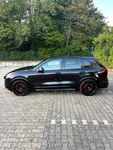 Porsche Cayenne GTS, Garantie, Bose, Keyless Go, 21 Zoll - Porsche Gebrauchtwagen in Köln