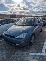 Ford Focus 1.6 Futura Futura - Ford Focus aus 2000: Kombi