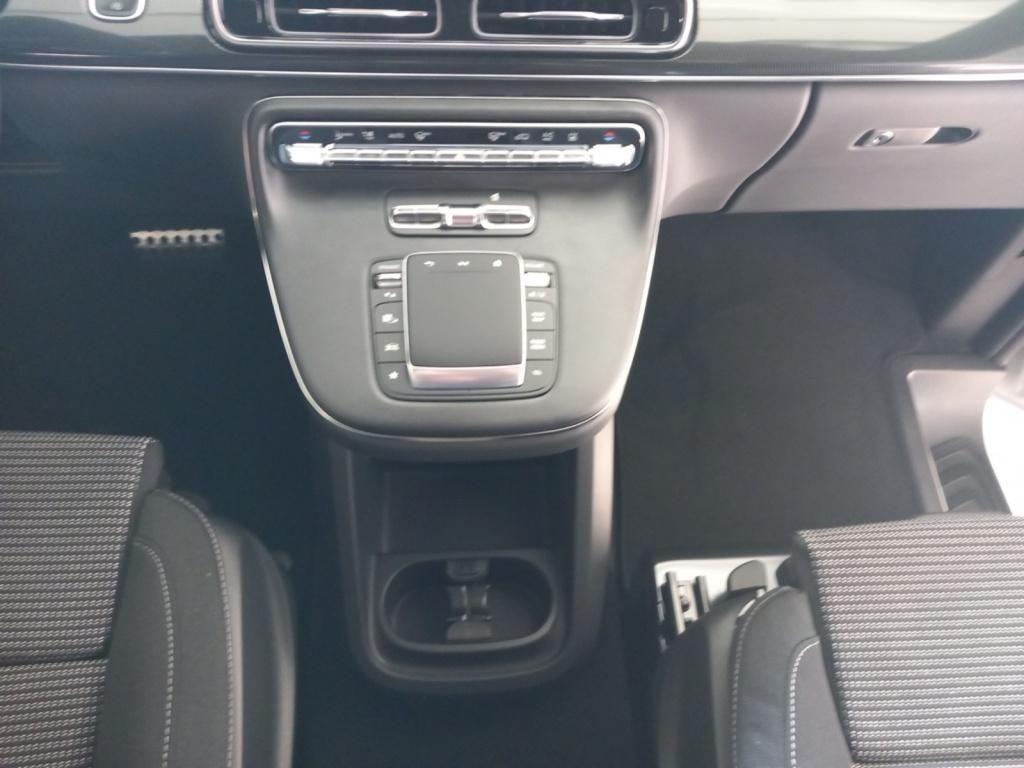 Fahrzeugabbildung Mercedes-Benz V 250 d STYLE 4MATIC Lang LED*Navi*Standheizung