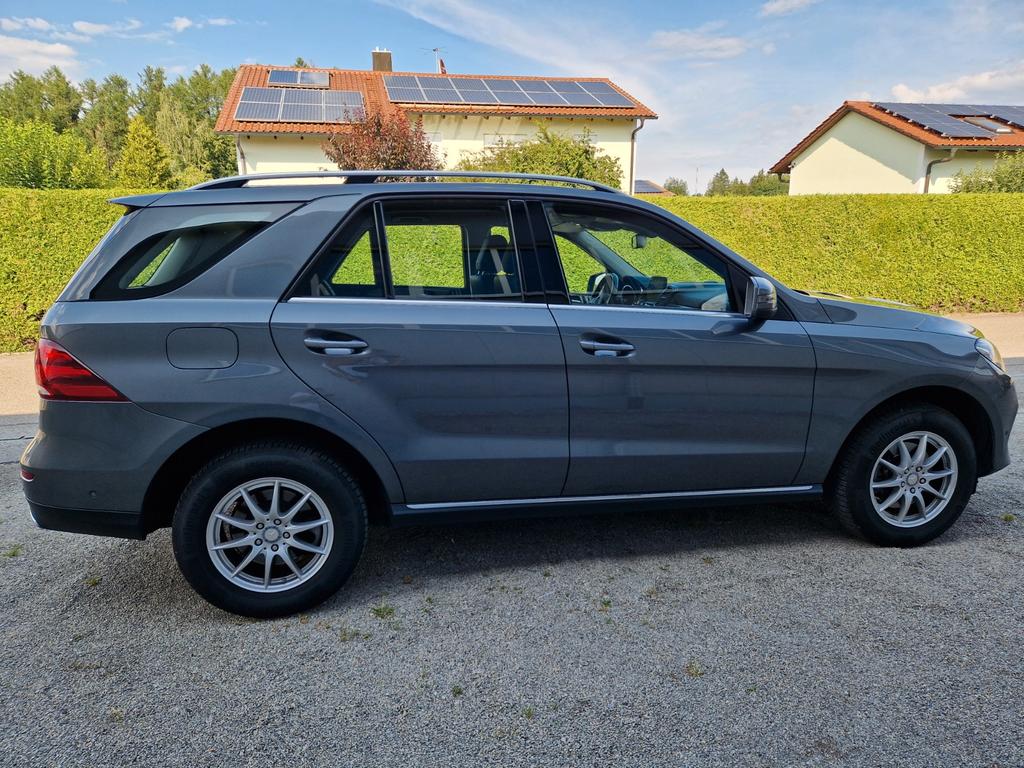 Mercedes-Benz GLE 250