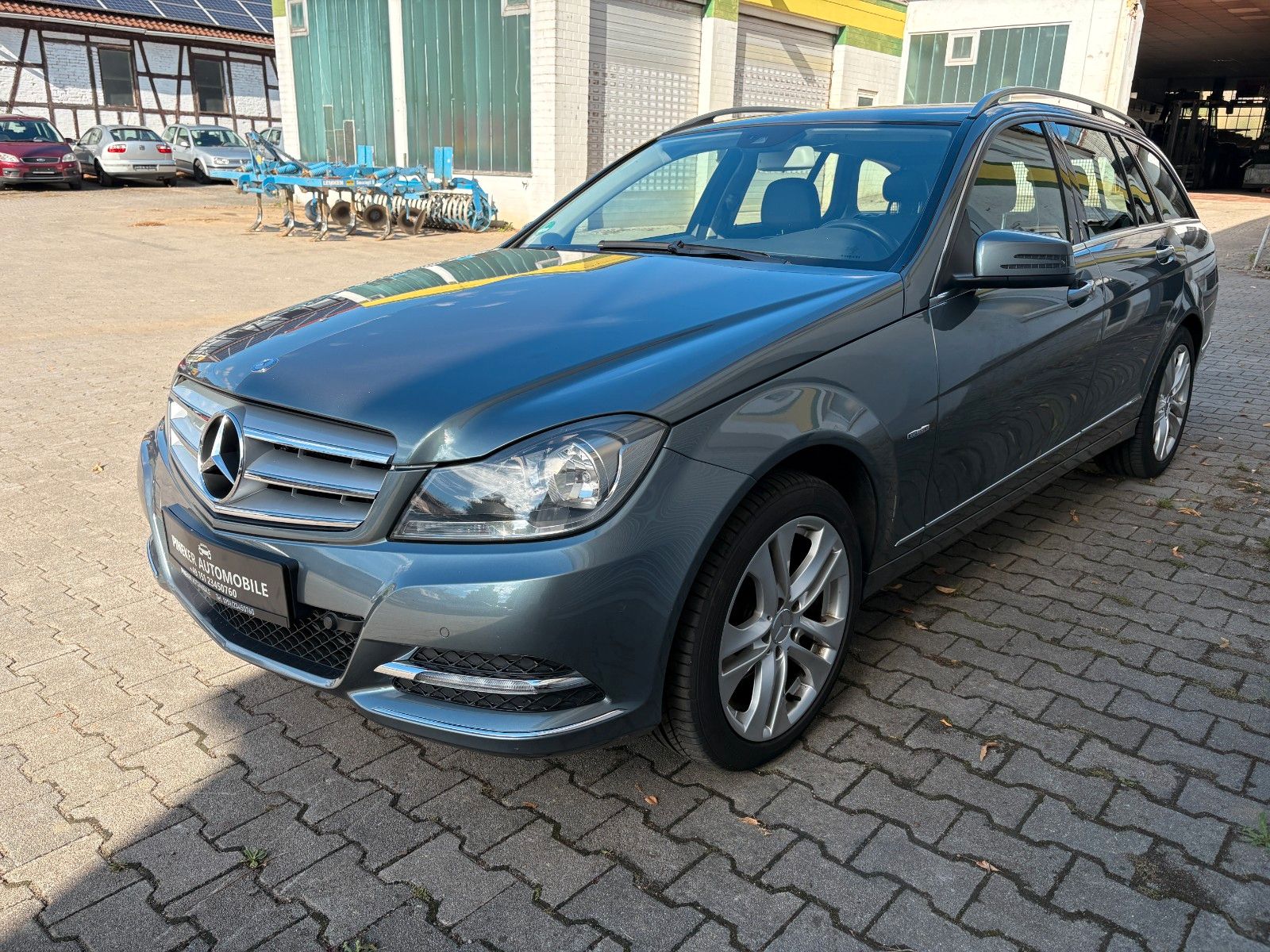 Mercedes-Benz C 180  T-Modell  CGI BlueEfficiency *TÜV neu*