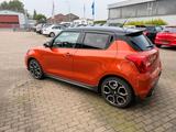 Suzuki Swift 1.4 BOOSTERJET HYBRID Sport - Suzuki Swift: 4.4