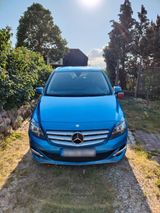 Mercedes-Benz Mercedes ERDGAS B 200 - Mercedes-Benz B-Klasse mit CNG-Antrieb