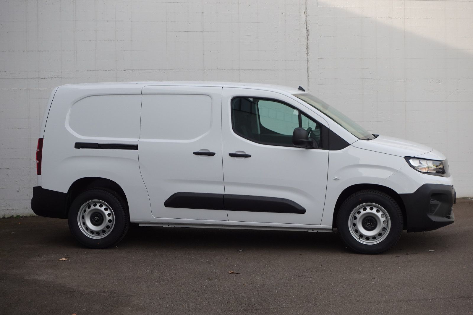 Fahrzeugabbildung Opel Combo Cargo XL erhöhte Nutzlast - Allwetter
