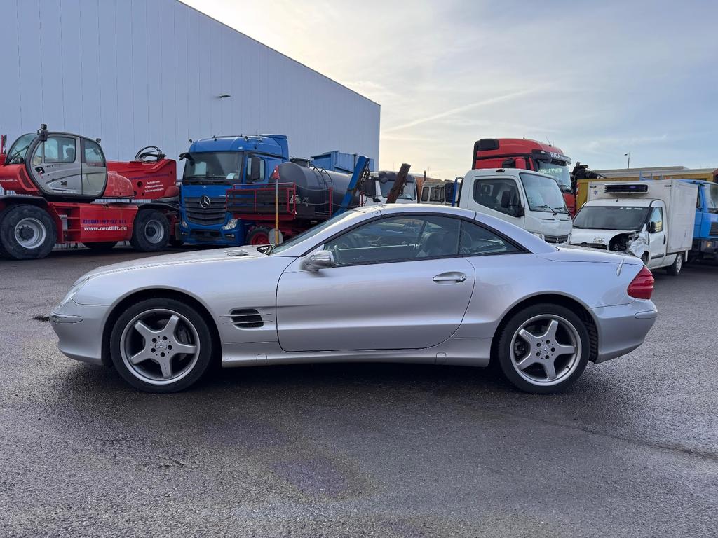Mercedes-Benz SLR