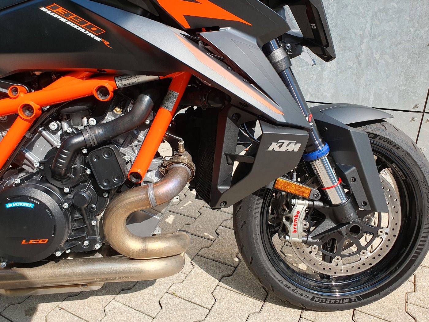 Fahrzeugabbildung KTM 1390 Super Duke R Evo 2024