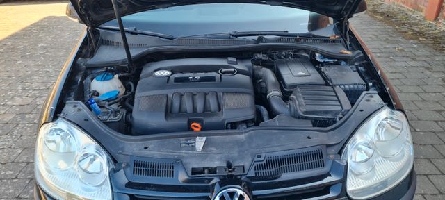 VW Golf V Lim. Trendline*KLIMA* Bild 8
