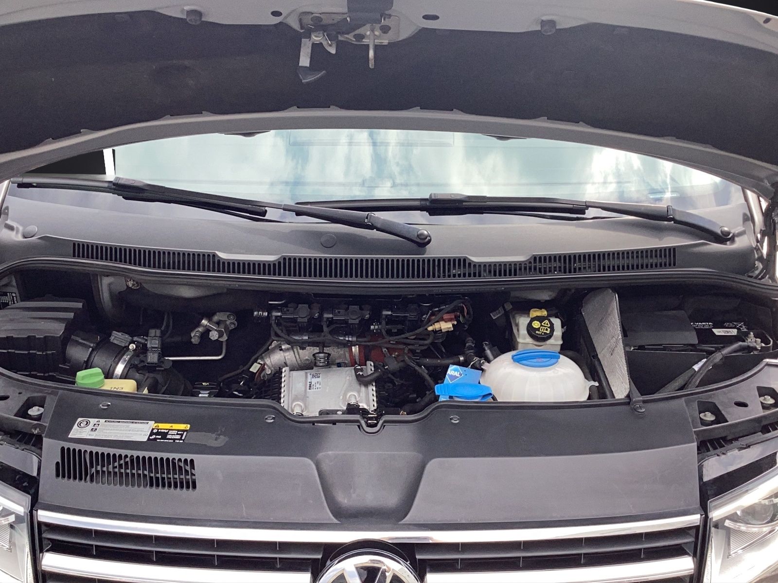 Fahrzeugabbildung Volkswagen T6 California TDI DSG OCEAN STH LED NAVI ACC RFK
