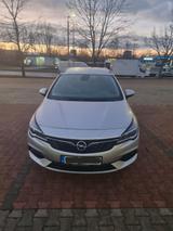 Opel Astra ST 1.5 Diesel 90kW Edition Auto Edition - Opel Astra mit Diesel-Antrieb: Kombi, Automatik, 1.9