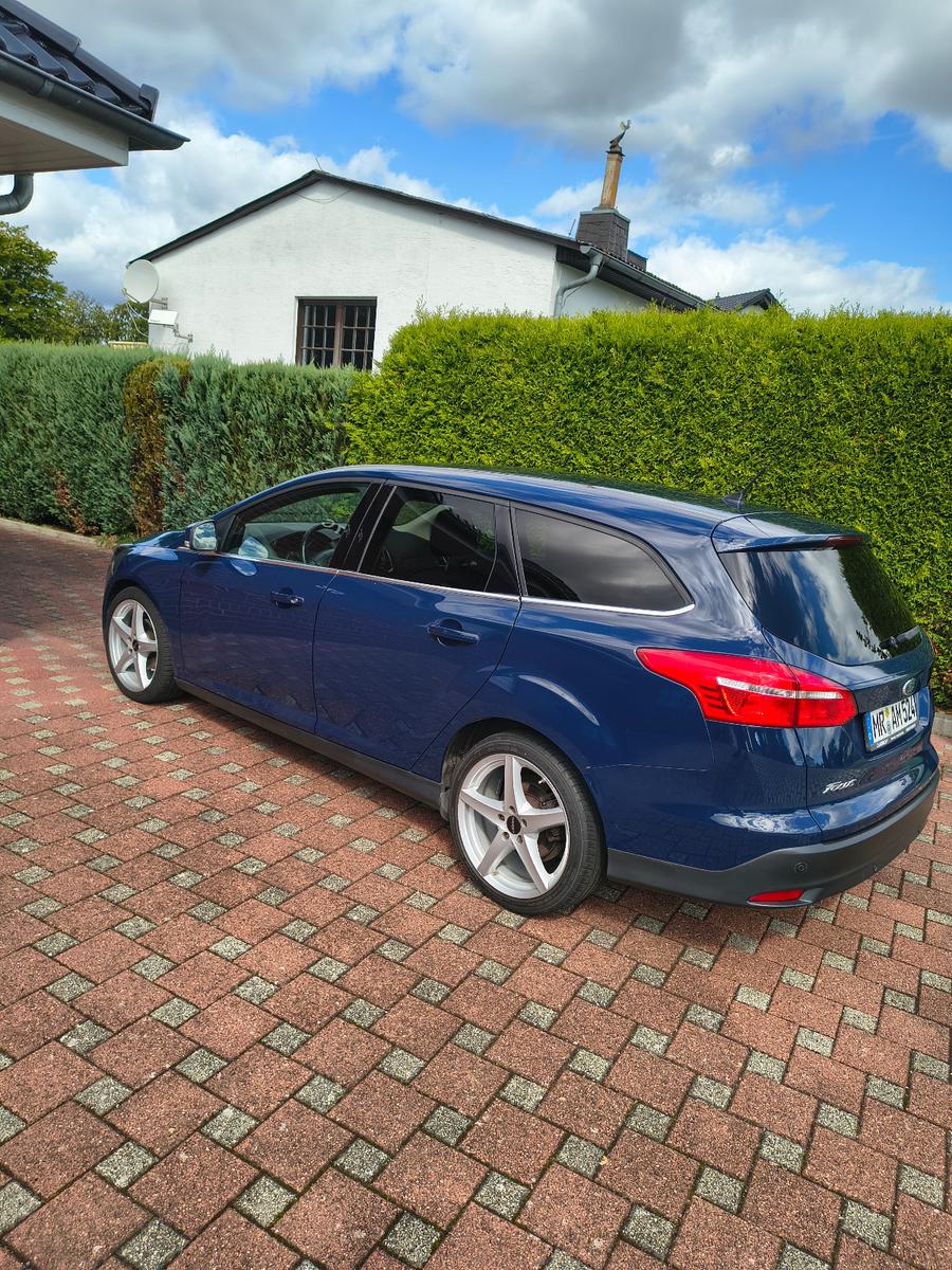 Ford Focus 2015 — photo 7