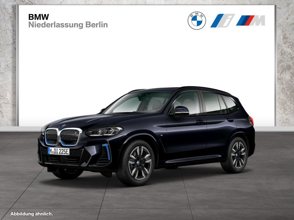 Image of BMW iX3