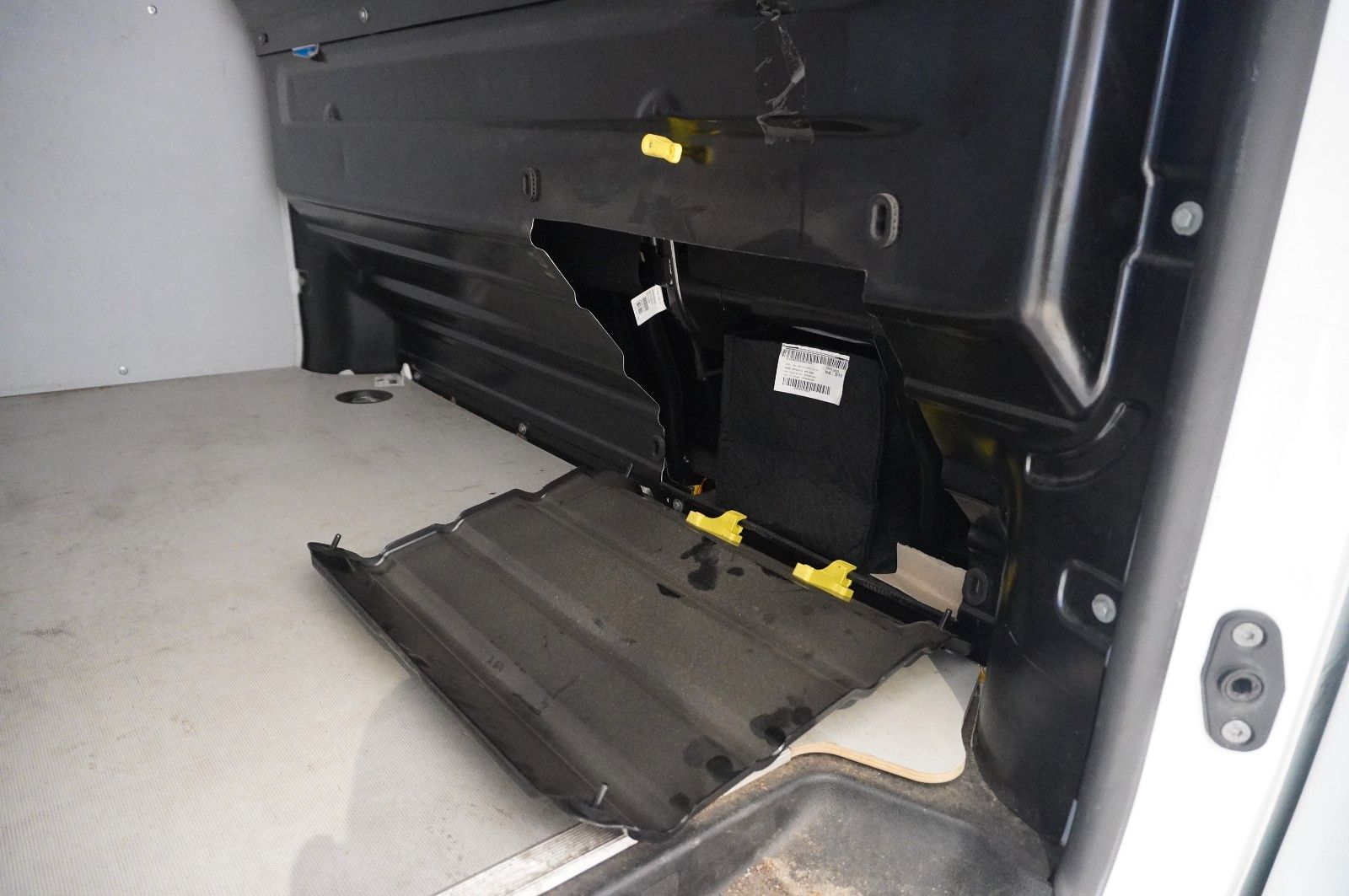 Fahrzeugabbildung Opel Vivaro Cargo 1.5D M EDITION KLIMA/DAB+/PDC/TEMP.