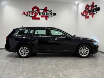Volkswagen Passat Variant - 9