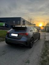 Mercedes-Benz A 35 AMG Mercedes-AMG A 35 4MATIC DCT Merced... - graue Mercedes-Benz A 35 AMG