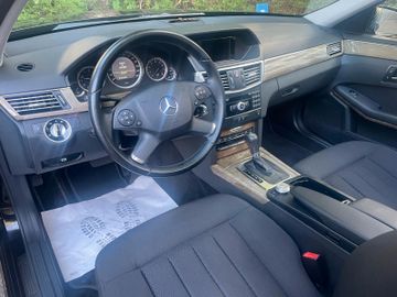 Mercedes E 200 - 10