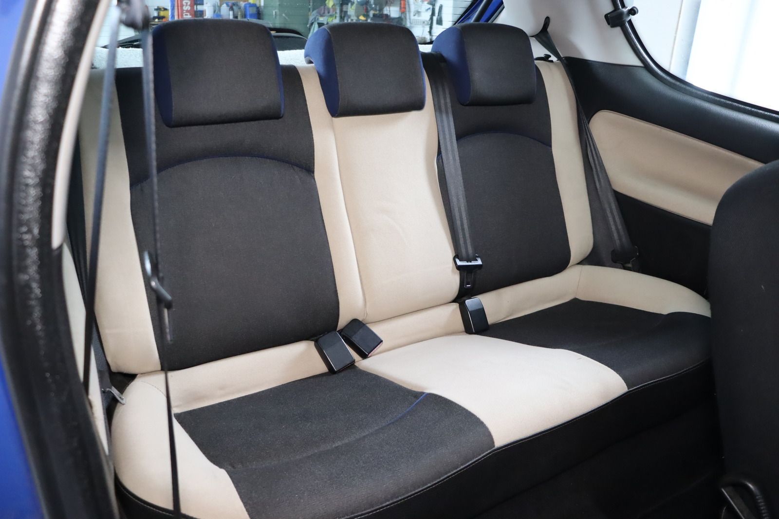 Fahrzeugabbildung Peugeot 206 1.1 Filou 60 HU/AU 01.27