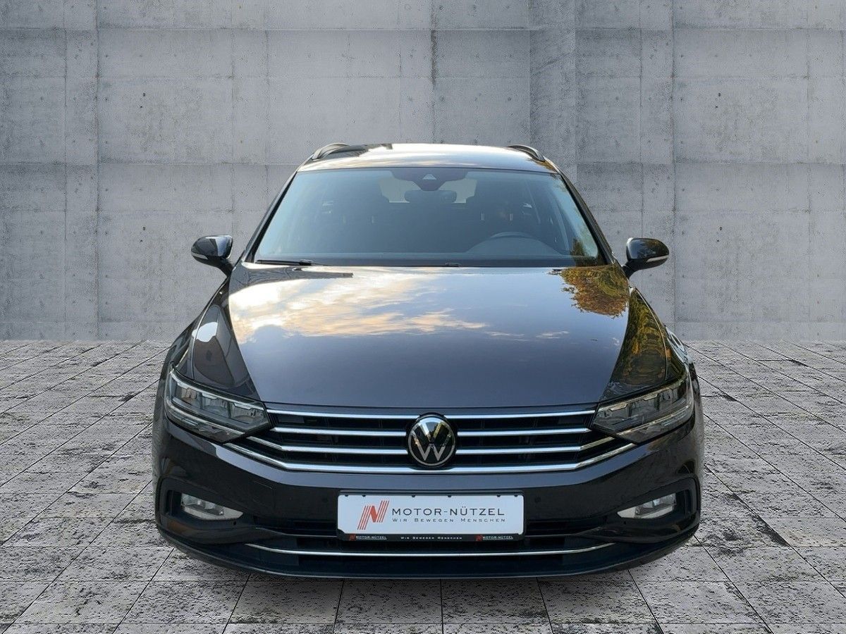 Volkswagen Passat Variant - Bild 3