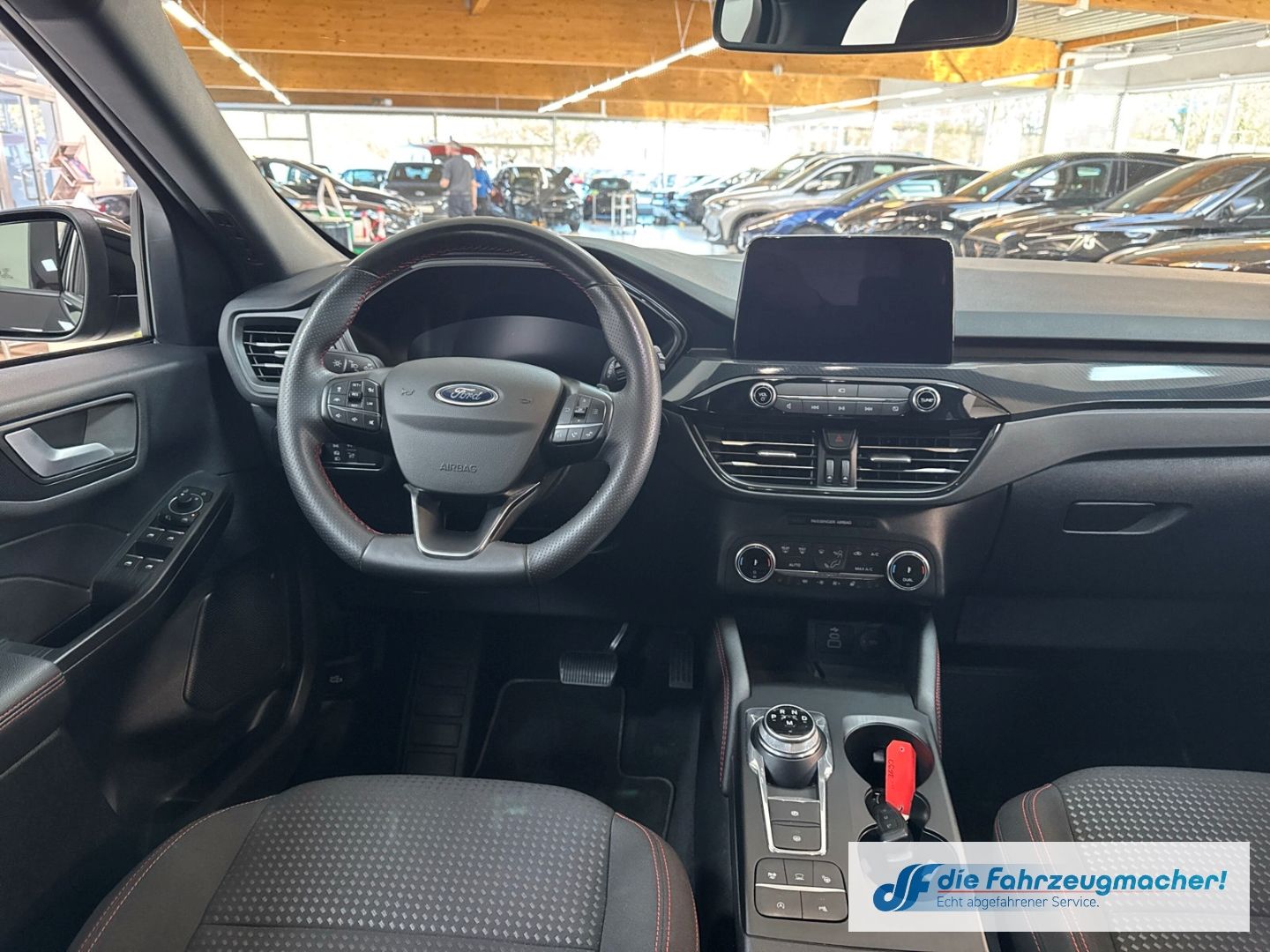 Fahrzeugabbildung Ford Kuga ST-Line HUD Navi Digitales Cockpit LED Blen