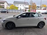 Volkswagen Polo VI Basis*1-Hand*Klima*Euro-6D* - Volkswagen Polo: Eu