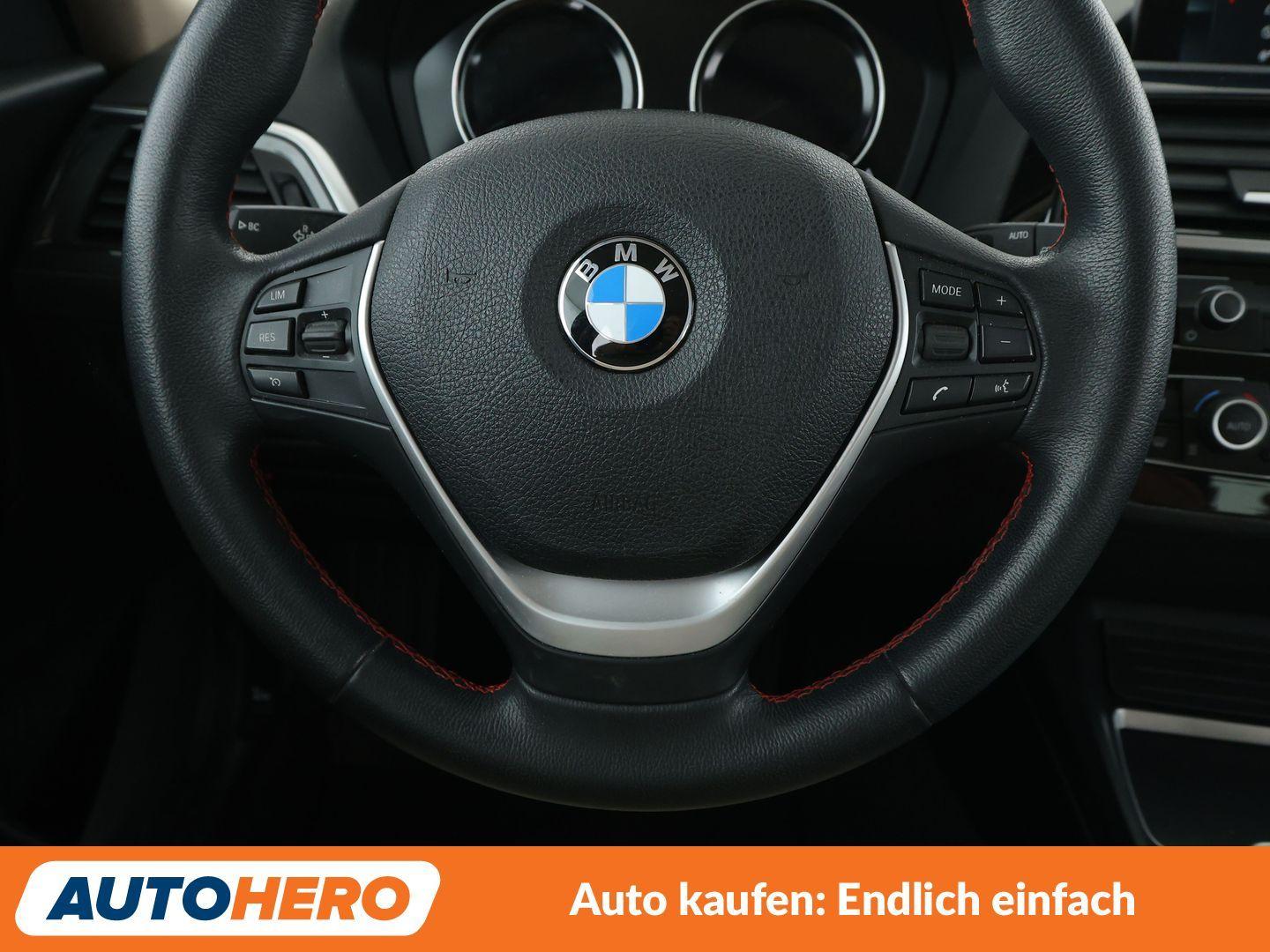 BMW 1er 120i Sport Line Aut.*NAVI*LED*TEMPO*PDC*SHZ*