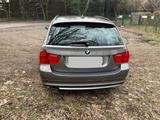 BMW 320d Touring Edition Lifestyle Edition Lifestyle - BMW 320 aus 2011: Kombi, 320d